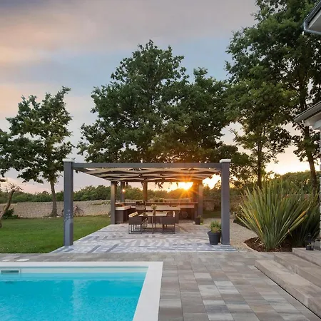 Frame Tatil Evi Juršići